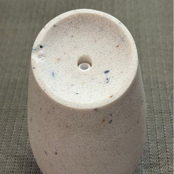 doTERRA Roam Diffuser - No charger - Picture 2 of 7